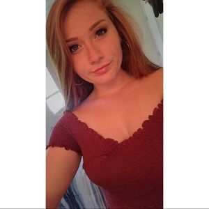 Meet your Posher, Casey